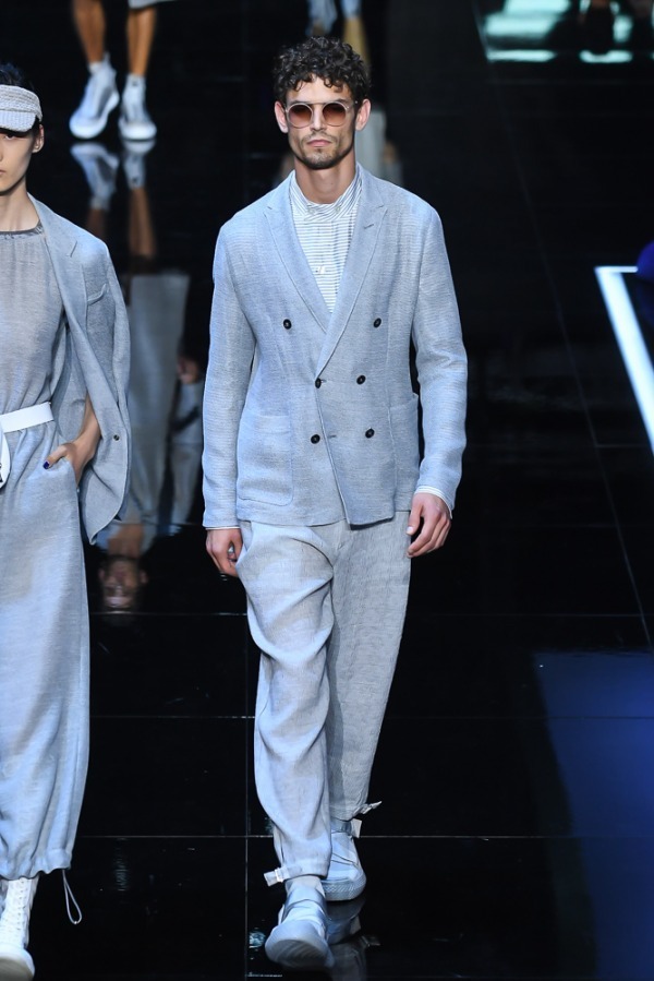 エンポリオ アルマーニ(EMPORIO ARMANI) 2019年春夏メンズコレクション  - 写真53