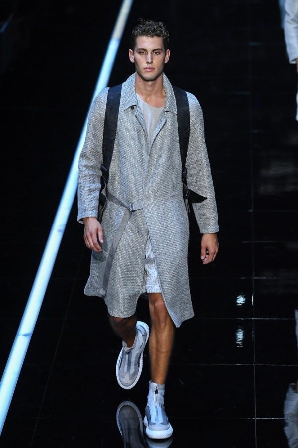 エンポリオ アルマーニ(EMPORIO ARMANI) 2019年春夏メンズコレクション  - 写真54