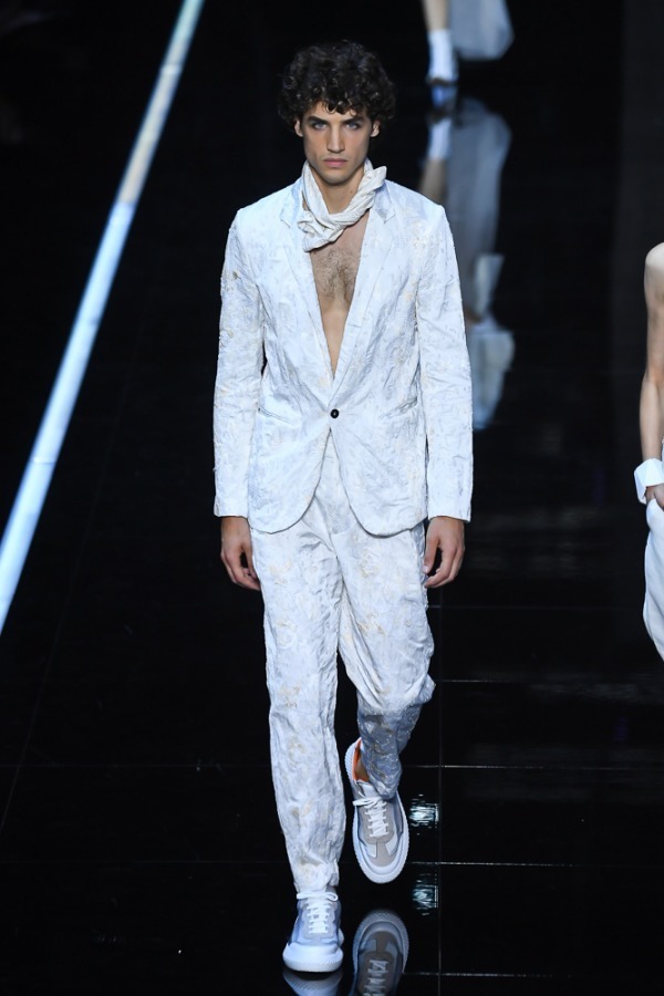 エンポリオ アルマーニ(EMPORIO ARMANI) 2019年春夏メンズコレクション  - 写真70