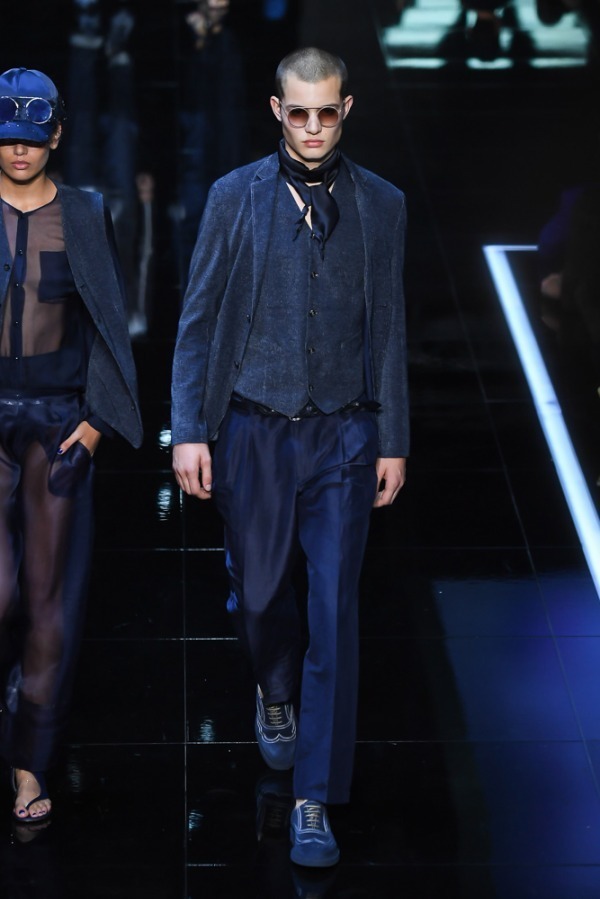 エンポリオ アルマーニ(EMPORIO ARMANI) 2019年春夏メンズコレクション  - 写真77