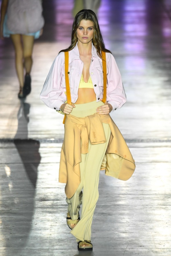 アルベルタ フェレッティ(ALBERTA FERRETTI) 2019年春夏ウィメンズコレクション  - 写真12