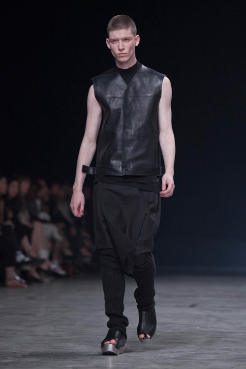 リック・オウエンス(Rick Owens) 2013年春夏メンズコレクション  - 写真28