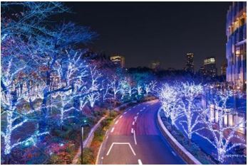 東京ミッドタウンのクリスマスイルミネーション、しゃぼん玉＆ミストで幻想的な宇宙を表現｜写真7