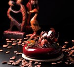 東京ミッドタウン日比谷の初イルミネーション、宇宙を表現したクリスマスツリー＆季節で変わるライトアップ｜写真23