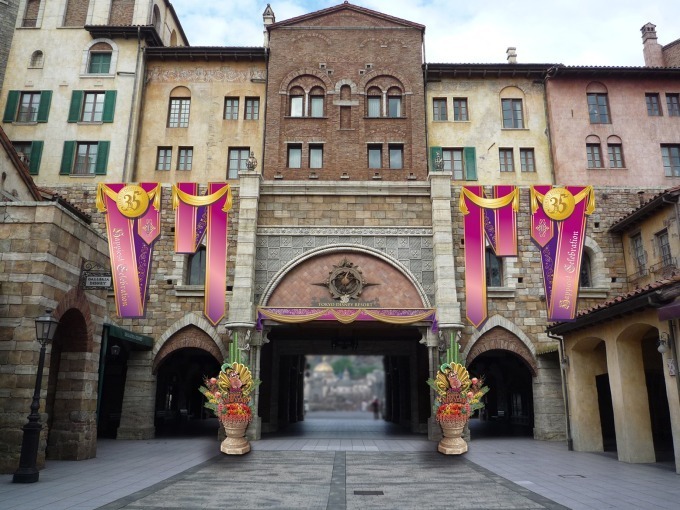 東京ディズニーリゾートの お正月 着物姿のミッキーマウスによる新年グリーティングや限定グッズ ファッションプレス 東京ディズニーリゾートの お正月 着物姿のミッキーマウスによる新年グリーティングや限定グッズ ファッションプレス