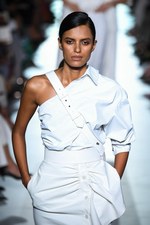 マックスマーラ 2019年春夏コレクション - アイデア次第でクラシックはもっと楽しいものになる｜写真38