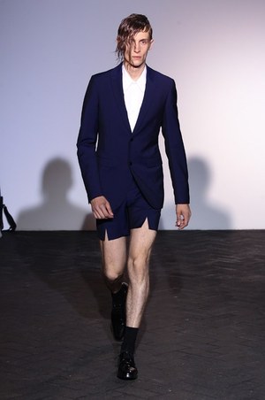 ラフ シモンズ 2013年春夏メンズコレクション - 中性的な魅力にあふれた、少年たちの儚い美｜写真8