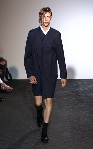 ラフ シモンズ 2013年春夏メンズコレクション - 中性的な魅力にあふれた、少年たちの儚い美｜写真29