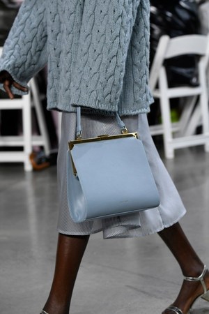 マンサー ガブリエル(MANSUR GAVRIEL) 2018-19年秋冬ウィメンズコレクション  - 写真37