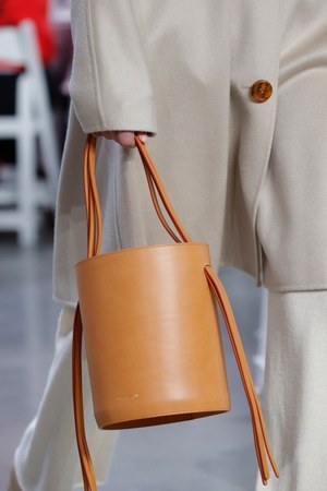 マンサー ガブリエル(MANSUR GAVRIEL) 2018-19年秋冬ウィメンズコレクション  - 写真61