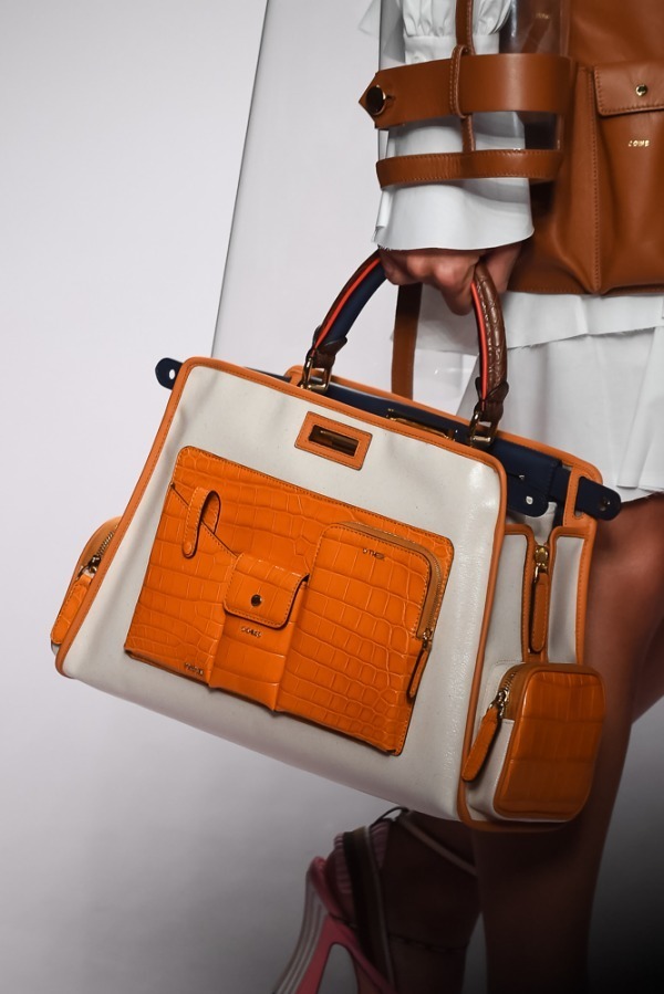 フェンディ(FENDI) 2019年春夏ウィメンズコレクション ディテール - 写真1