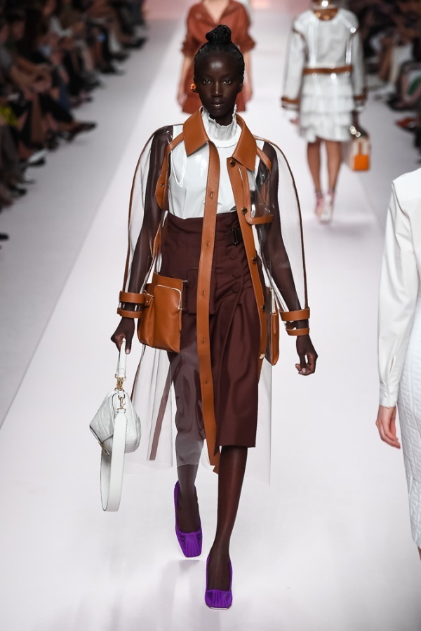 フェンディ(FENDI) 2019年春夏ウィメンズコレクション  - 写真5