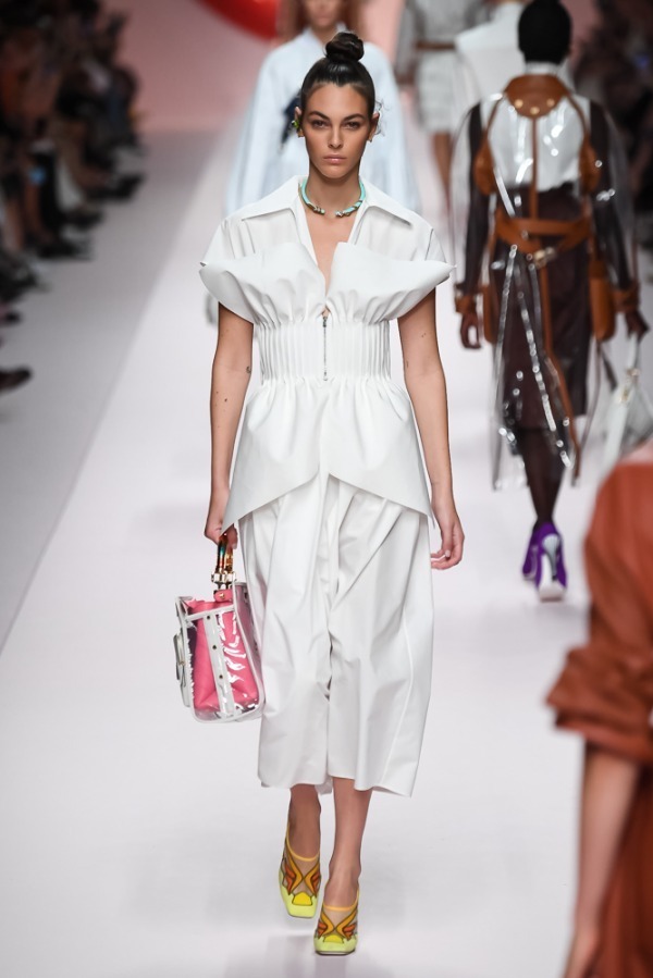 フェンディ(FENDI) 2019年春夏ウィメンズコレクション  - 写真7