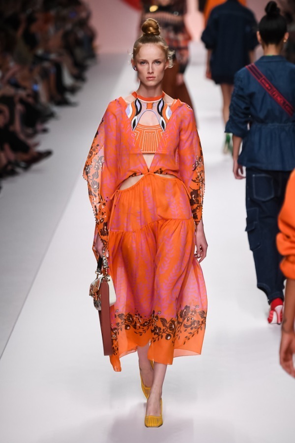 フェンディ(FENDI) 2019年春夏ウィメンズコレクション  - 写真29