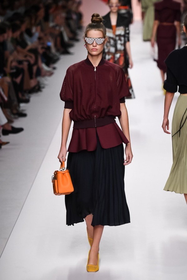 フェンディ(FENDI) 2019年春夏ウィメンズコレクション シルエット - 写真37