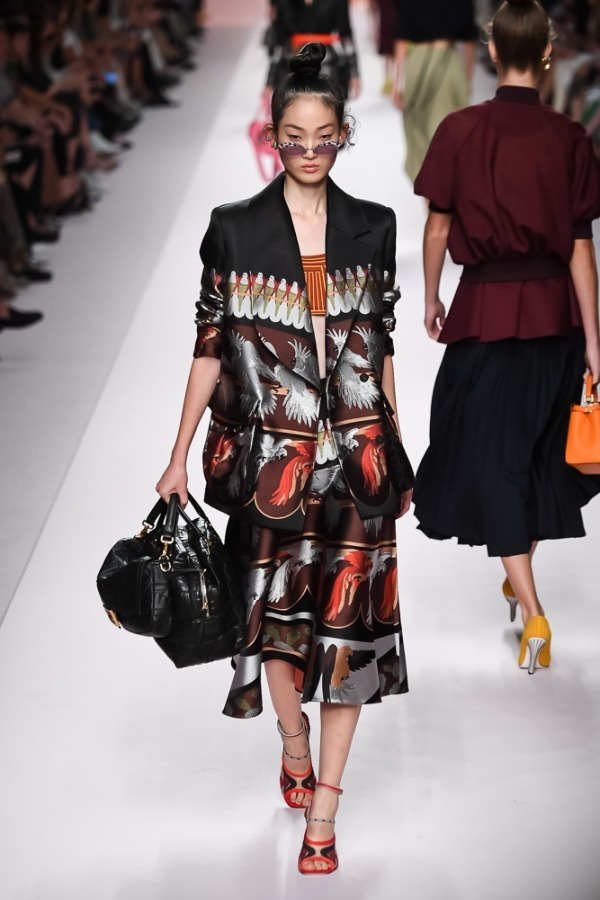 フェンディ(FENDI) 2019年春夏ウィメンズコレクション シルエット - 写真38