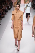 フェンディ 2019年春夏コレクション - 機能性と洗練さは両立する｜写真49