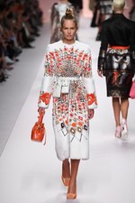 フェンディ 2019年春夏コレクション - 機能性と洗練さは両立する｜写真73