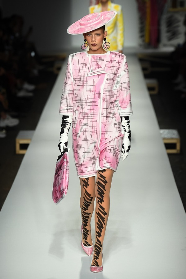 モスキーノ 2019年春夏<span>コレクション</span> - 写真16