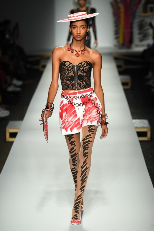 モスキーノ 2019年春夏<span>コレクション</span> - 写真27