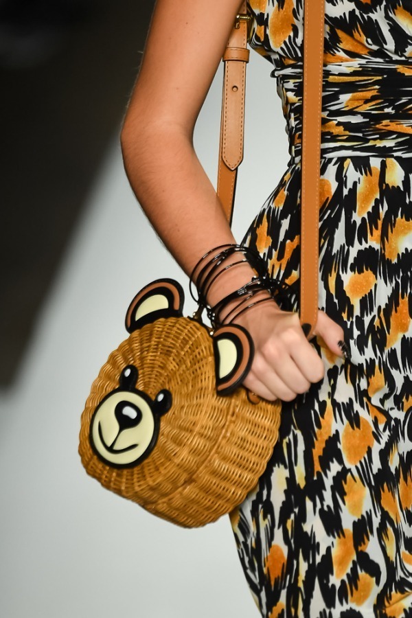 モスキーノ(MOSCHINO) 2019年春夏ウィメンズコレクション ディテール - 写真16