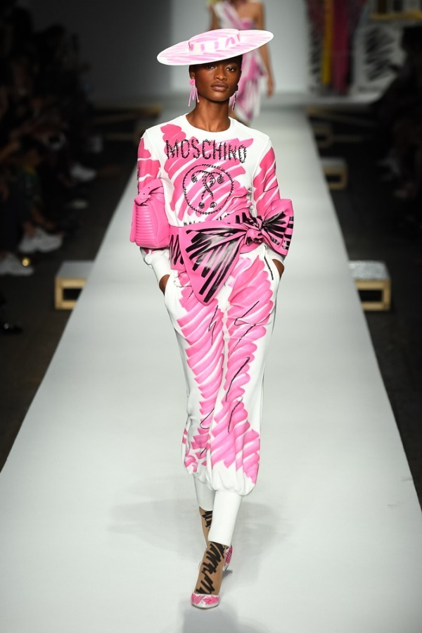 モスキーノ(MOSCHINO) 2019年春夏ウィメンズコレクション シルエット - 写真43