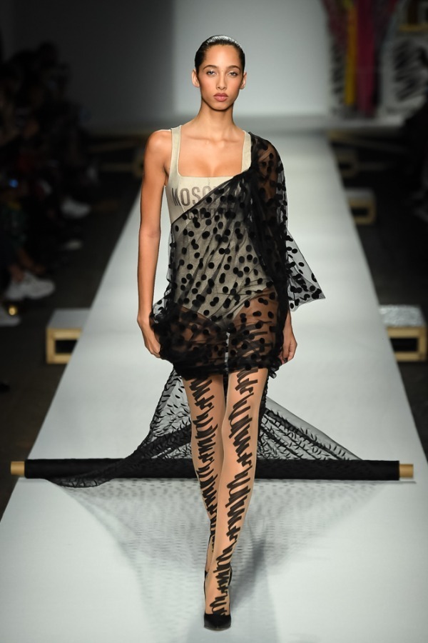 モスキーノ 2019年春夏<span>コレクション</span> - 写真77