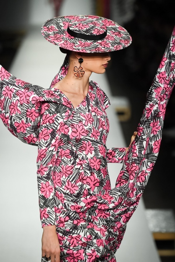 モスキーノ(MOSCHINO) 2019年春夏ウィメンズコレクション ディテール - 写真30