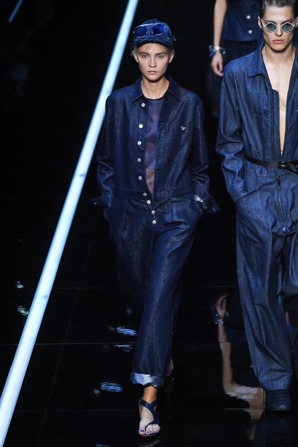 エンポリオ アルマーニ(EMPORIO ARMANI) 2019年春夏ウィメンズコレクション  - 写真62