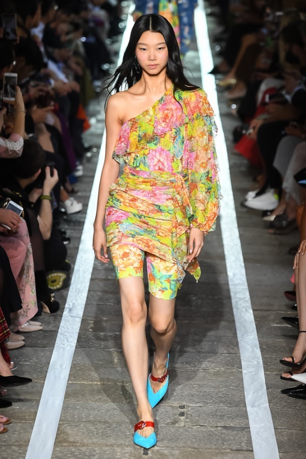 ブルマリン(Blumarine) 2019年春夏ウィメンズコレクション  - 写真30