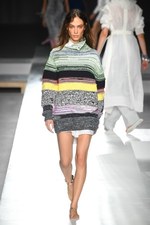 スポーツマックス 2019年春夏コレクション - ビーチの開放感をシティへ持ち込むと…｜写真39