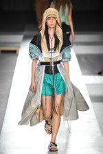 スポーツマックス 2019年春夏コレクション - ビーチの開放感をシティへ持ち込むと…｜写真41