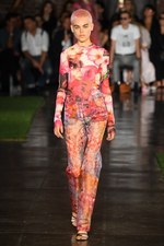 MSGM 2019年春夏コレクション - ビビッドカラーが飛び交い、新しい季節を告げる｜写真6
