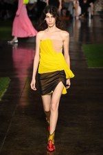 MSGM 2019年春夏コレクション - ビビッドカラーが飛び交い、新しい季節を告げる｜写真26