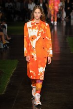 MSGM 2019年春夏コレクション - ビビッドカラーが飛び交い、新しい季節を告げる｜写真33