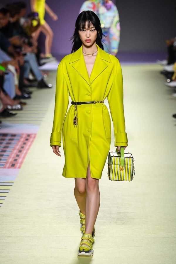 ヴェルサーチェ 2019年春夏<span>コレクション</span> - 写真44