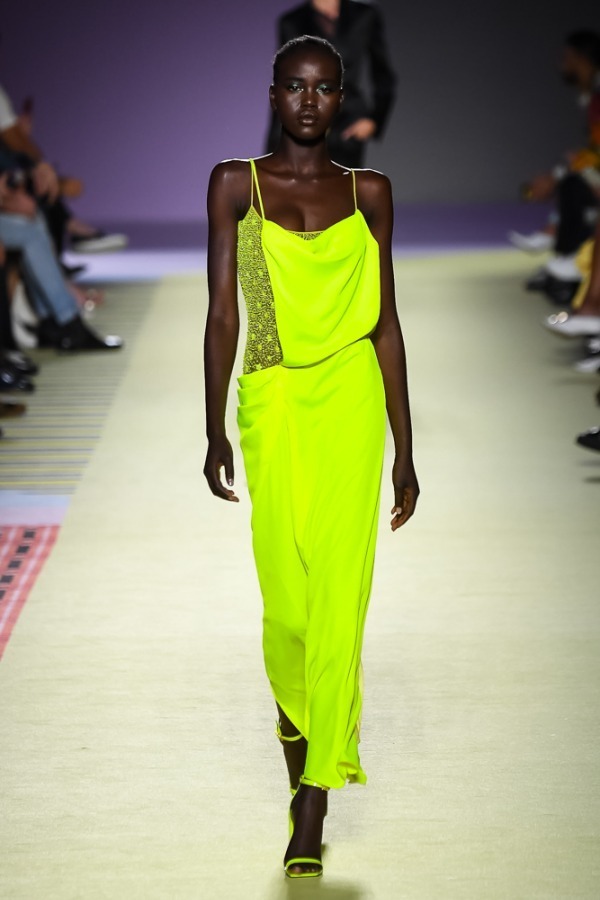 ヴェルサーチェ(VERSACE) 2019年春夏ウィメンズコレクション  - 写真67