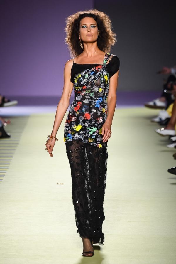 ヴェルサーチェ(VERSACE) 2019年春夏ウィメンズコレクション  - 写真72