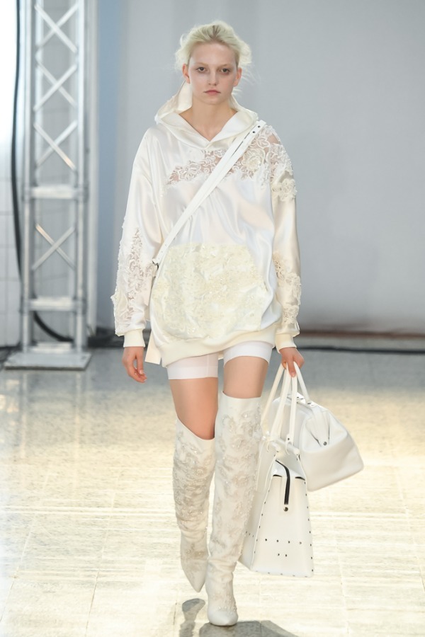A.F.ヴァンデヴォースト 2019年春夏<span>コレクション</span> - 写真4