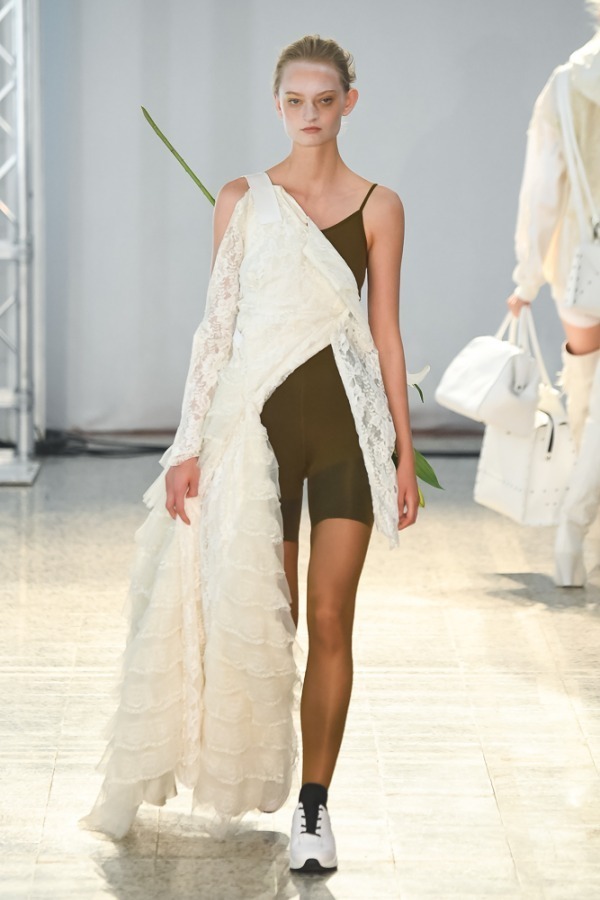 A.F.ヴァンデヴォースト 2019年春夏<span>コレクション</span> - 写真6