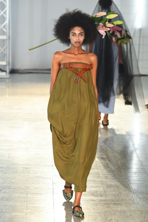 A.F.ヴァンデヴォースト 2019年春夏<span>コレクション</span> - 写真25