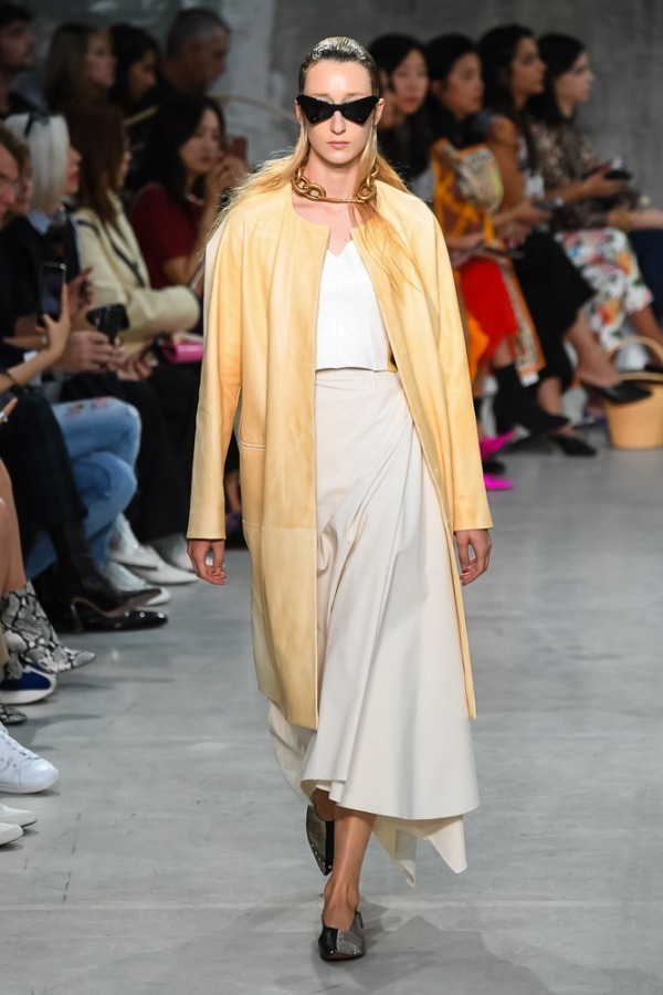 マルニ(MARNI) 2019年春夏ウィメンズコレクション シルエット - 写真3