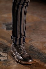 アクネ 2013年春夏メンズコレクション - 絶妙なバランスで仕上げた、フォーマル×カジュアルの対比｜写真30