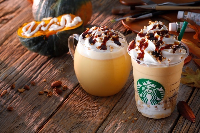 スターバックス(Starbucks Coffee) クリーミー パンプキン フラペチーノ / ミルク｜写真1