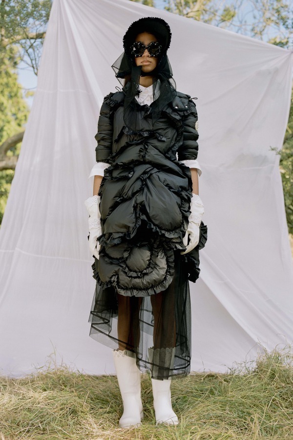 人気アイテム モンクレール SIMONE ROCHA ジーニアスシモーネロジャ