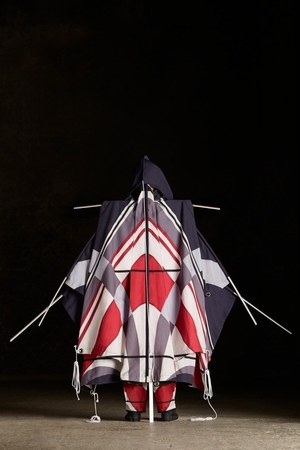 モンクレール ジーニアス 5 モンクレール クレイグ・グリーン(MONCLER GENIUS 5 MONCLER CRAIG GREEN) 2019年春夏ウィメンズ&メンズコレクション  - 写真4