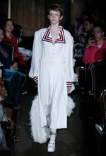 グッチ 2019年春夏ウィメンズコレクション - パリ歴史あるシアターでランウェイショー｜写真2