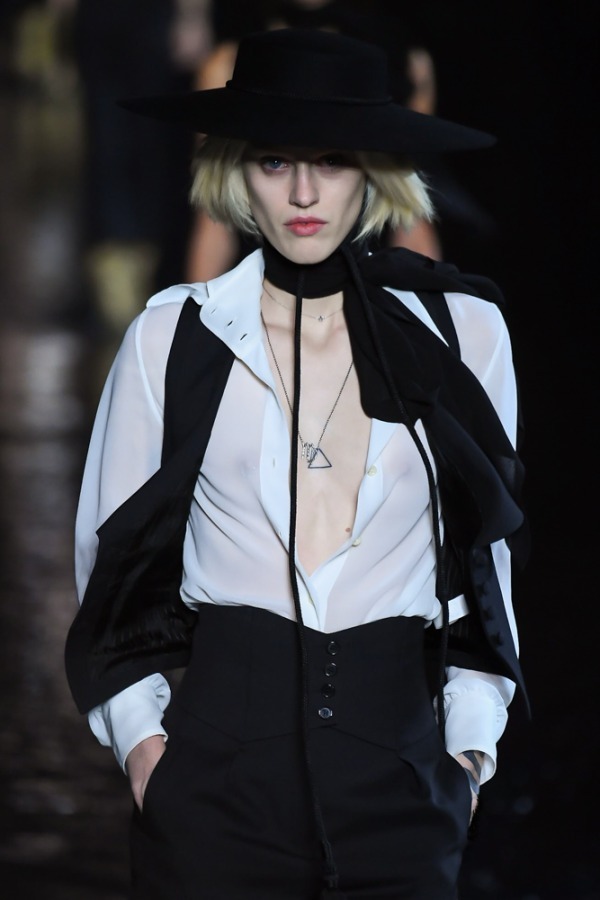 サンローラン(Saint Laurent) 2019年春夏ウィメンズコレクション  - 写真3