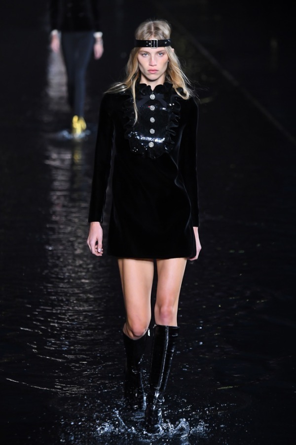 サンローラン(Saint Laurent) 2019年春夏ウィメンズコレクション  - 写真9