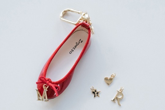 レペット“レザーアイテム”を集めた限定ストアが伊勢丹新宿本店に、ハンドバッグ＆ウォレットなど